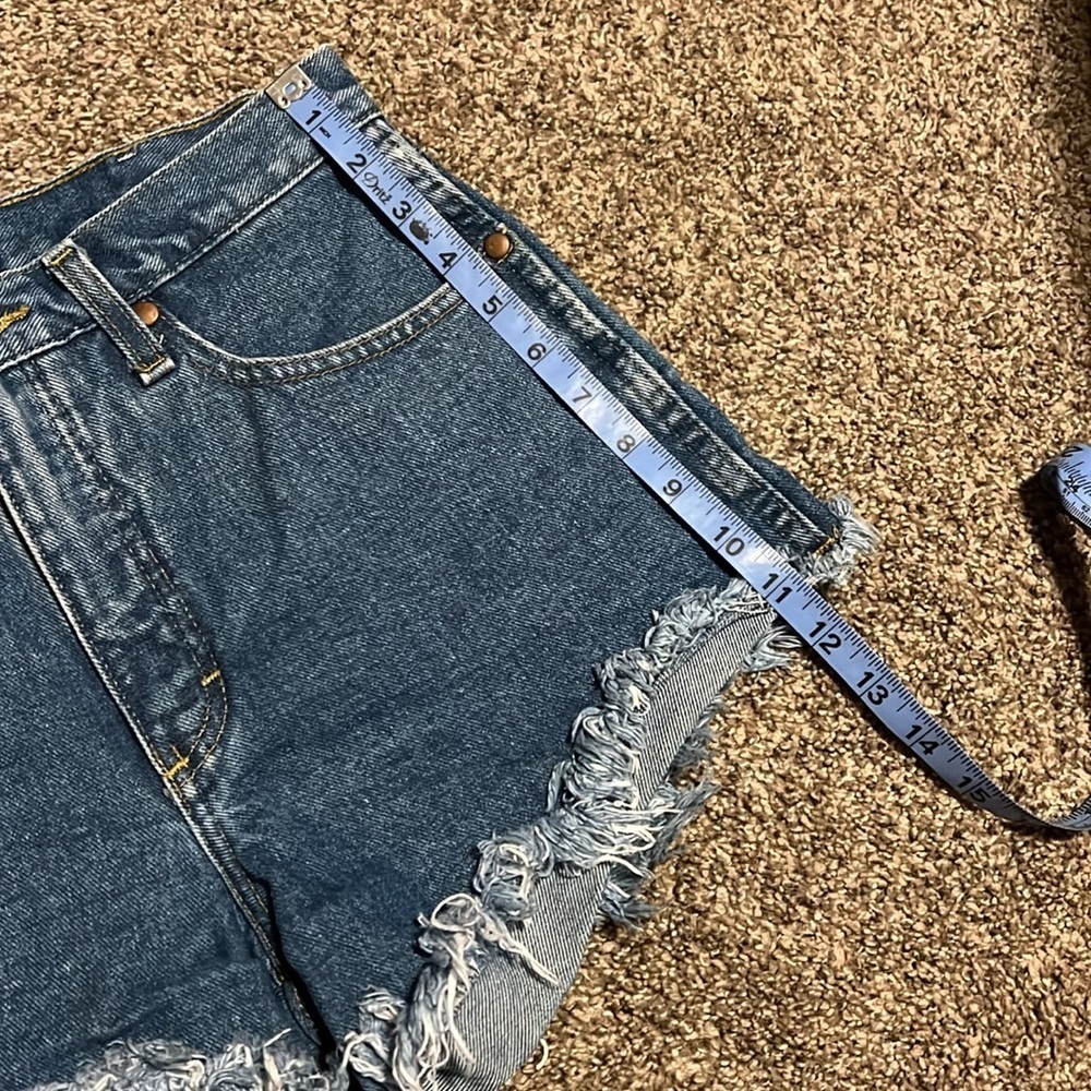 Wrangler Cut off denim jean shorts - Picture 4 of 5